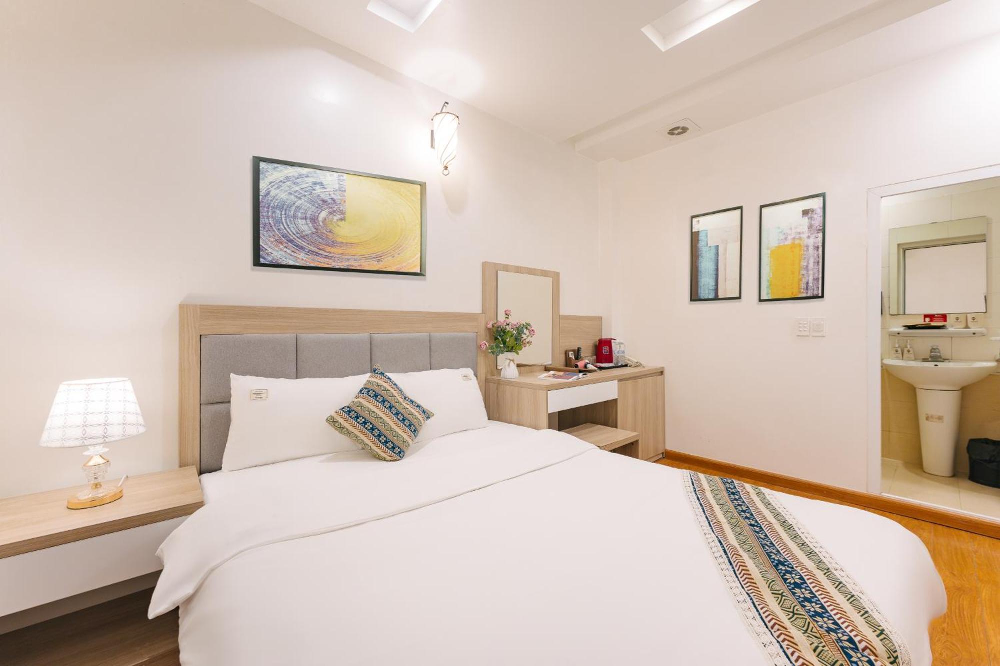האנוי The Ky Moi Hotel And Spa - Ha Noi Center- Near Vincom Ba Trieu מראה חיצוני תמונה