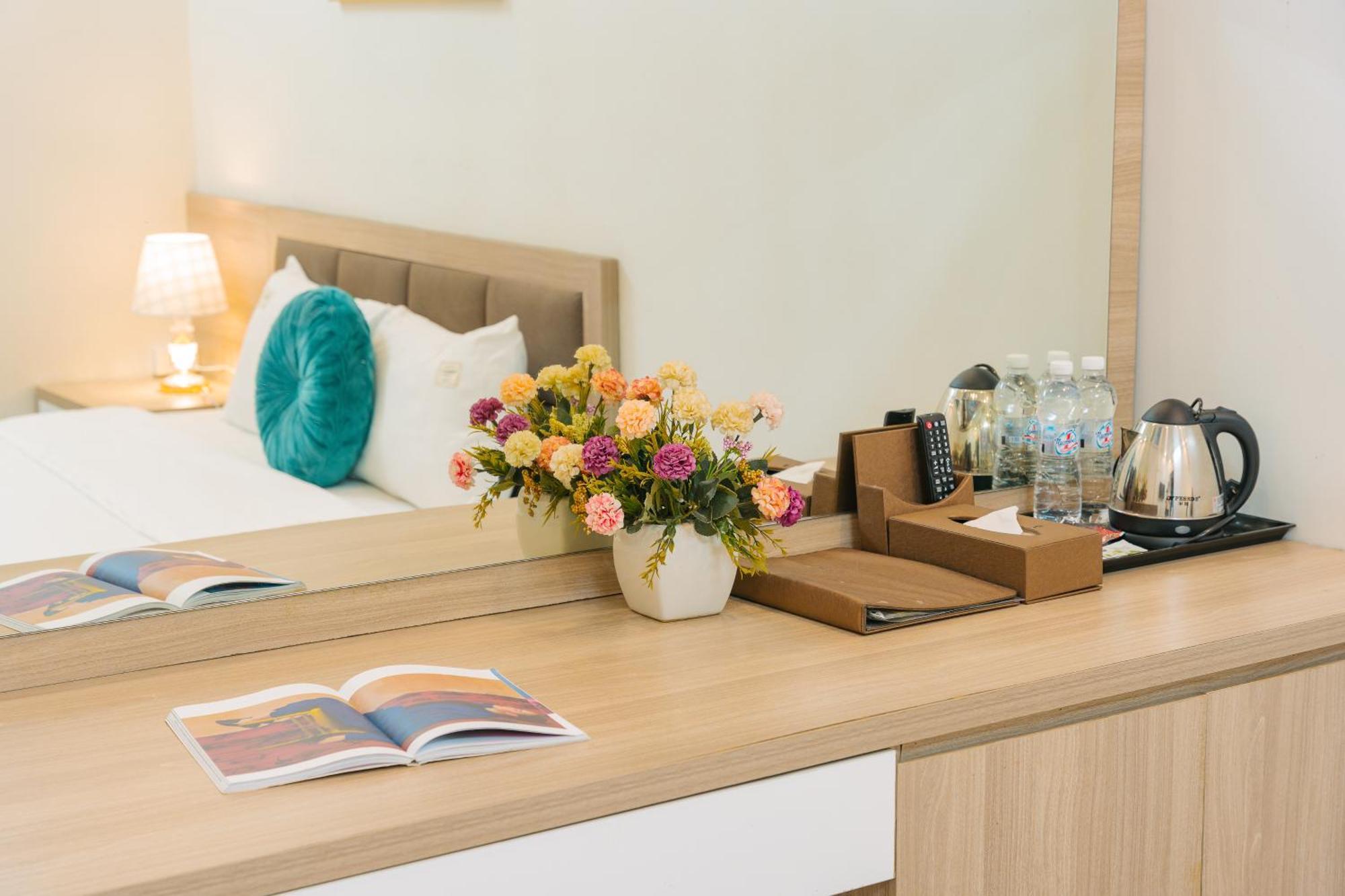 האנוי The Ky Moi Hotel And Spa - Ha Noi Center- Near Vincom Ba Trieu מראה חיצוני תמונה